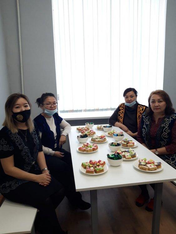 Рубрика "Совет добра" угощение коллег